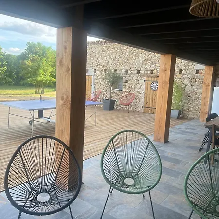 Les De La Cote Holiday home