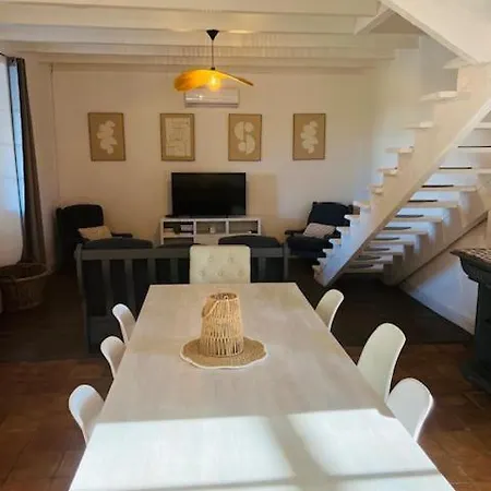 Tatil Evi Les De La Cote